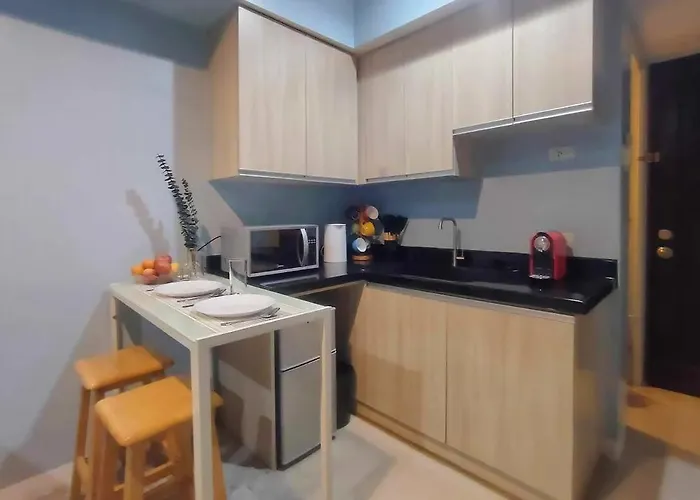 アパート Cozy Near Ayala Center *