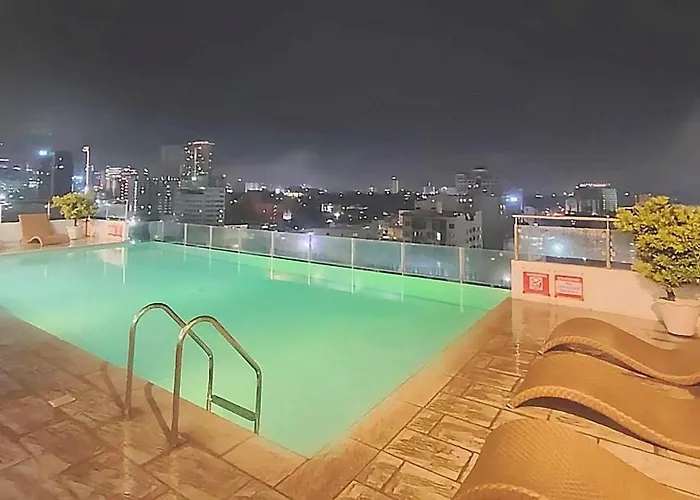 アパート Cozy Near Ayala Center *