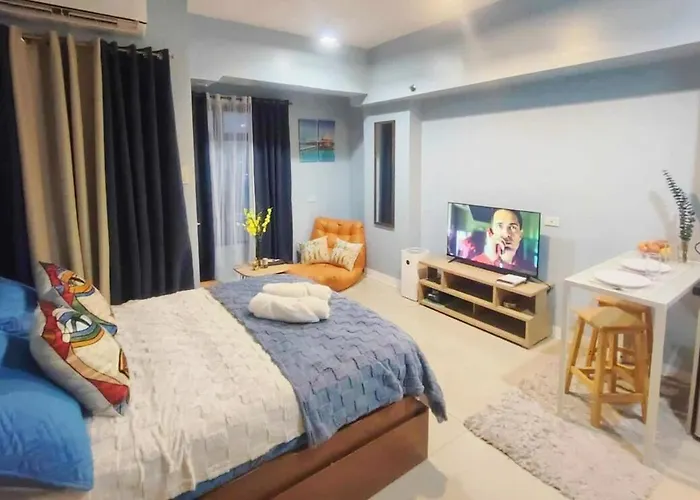 Cozy Near Ayala Center